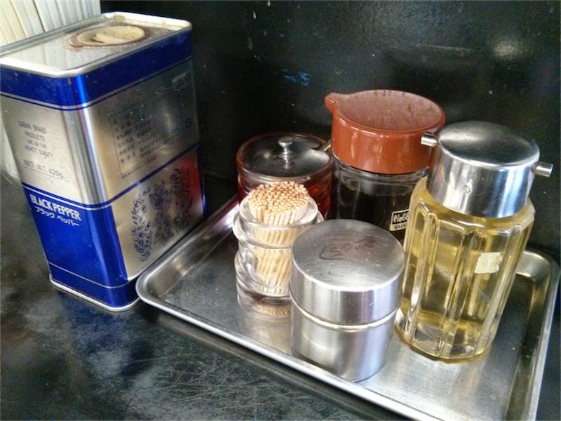 馬賊浅草本店-調味料.jpg 馬賊 浅草本店 調味料