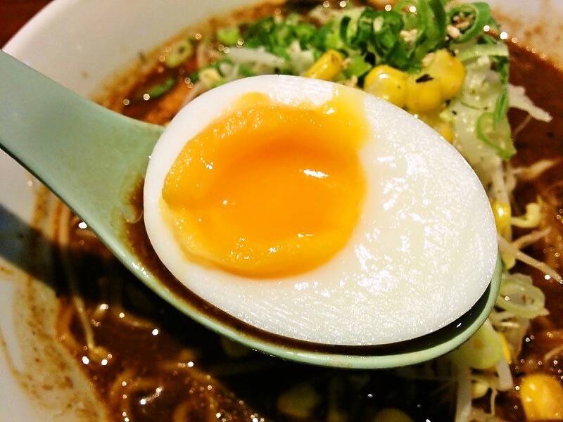 三平ラーメン照国本店-煮玉子.jpg 三平ラーメン照国本店 煮玉子