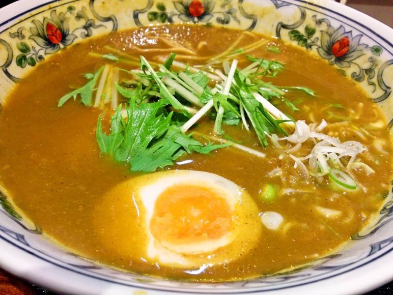 にぼらや酒場通り店-カレーラーメン.jpg にぼらや酒場通り店 カレーラーメン