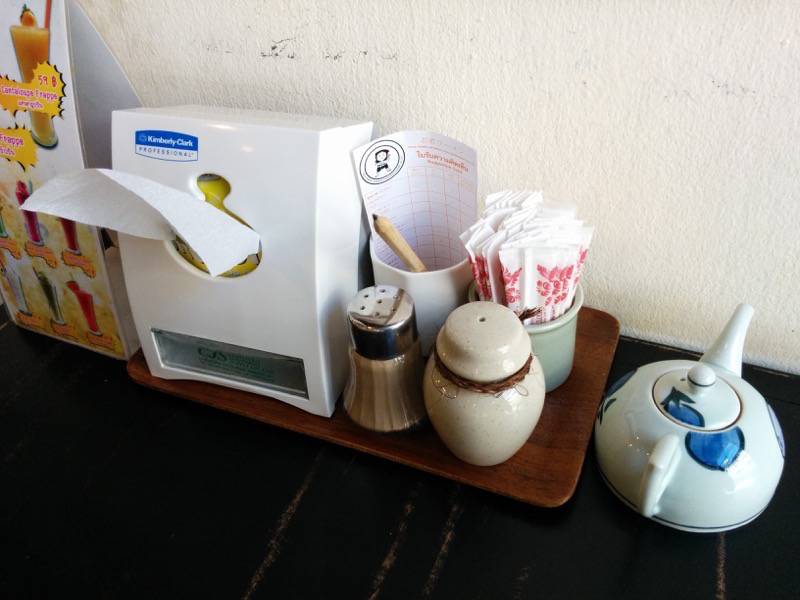 忍者ラーメン-調味料.jpg 忍者ラーメン 調味料