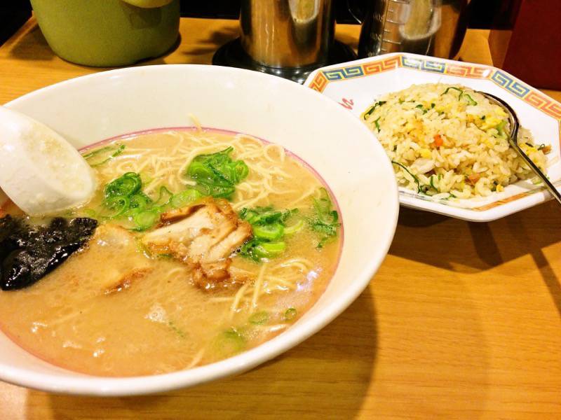 名代ラーメン亭天神店-ラーメンセット.jpg 名代ラーメン亭天神店 ラーメンセット