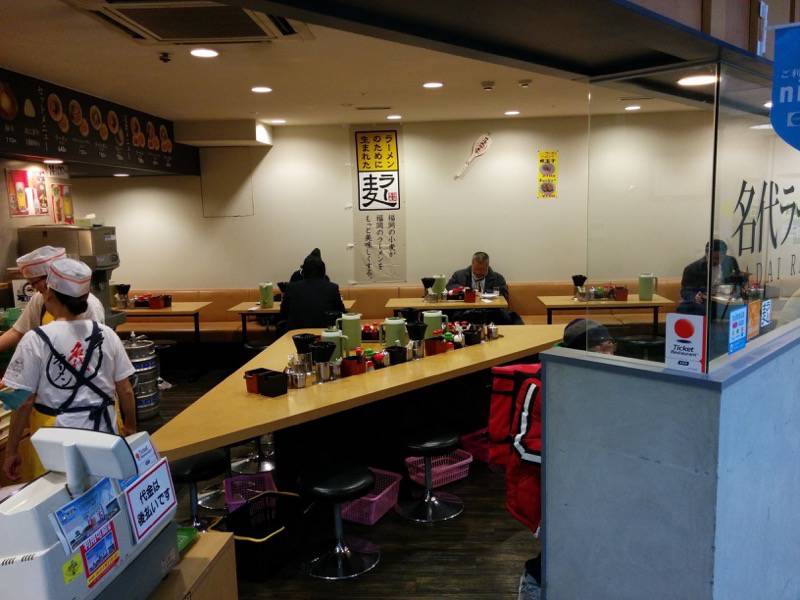 名代ラーメン亭天神店-内観.jpg 名代ラーメン亭天神店 内観