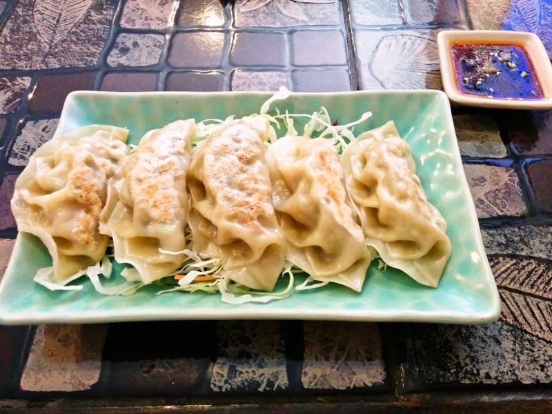 友達ラーメン ニンニク餃子