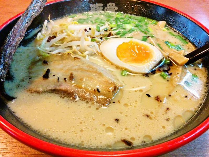 豚骨火山ラーメン-豚骨醤油ラーメン.jpg 豚骨火山ラーメン 豚骨醤油ラーメン