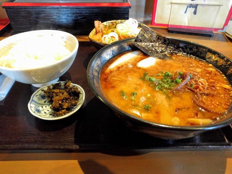 毘沙門-ホルモン定食.jpg 毘沙門 ホルモン定食