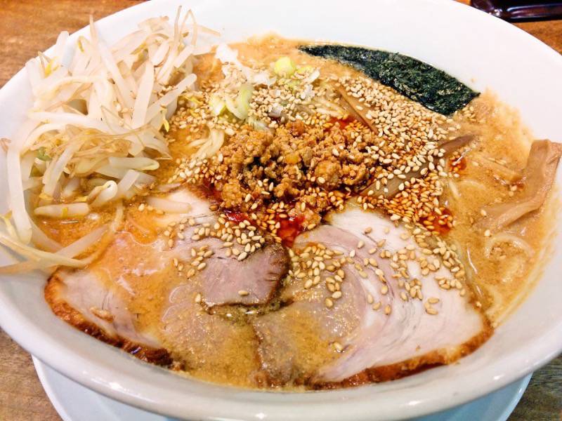 らーめん里屋-辛味噌胡麻らーめん.jpg らーめん里屋 辛味噌胡麻らーめん