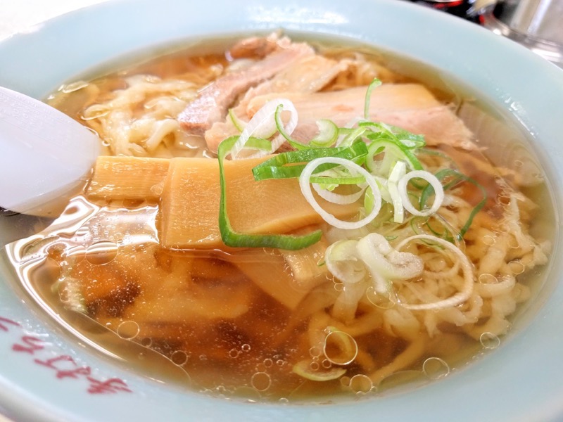 万里 手打ラーメン