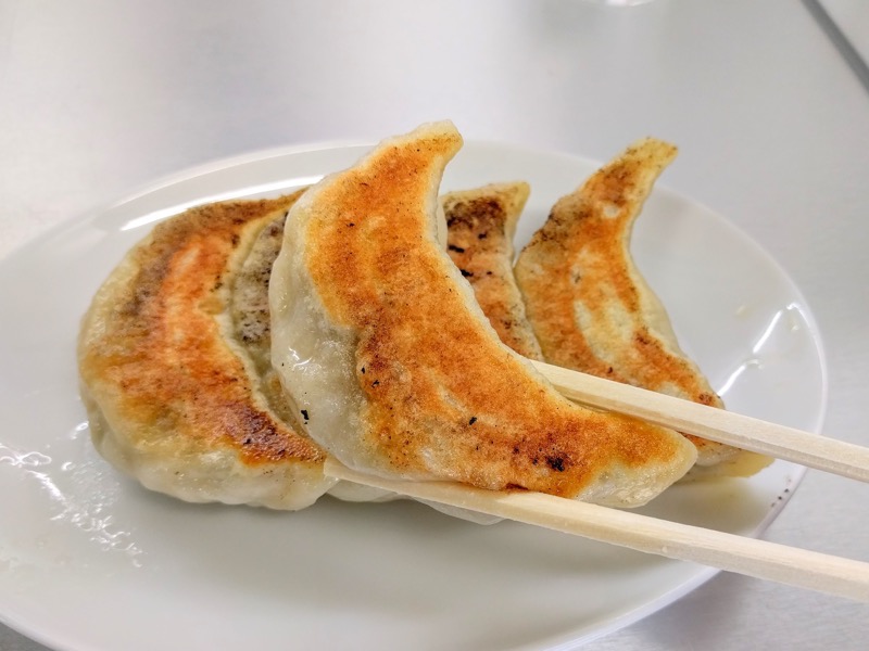 いってつ-餃子リフトアップ1.jpg いってつ 餃子リフトアップ1