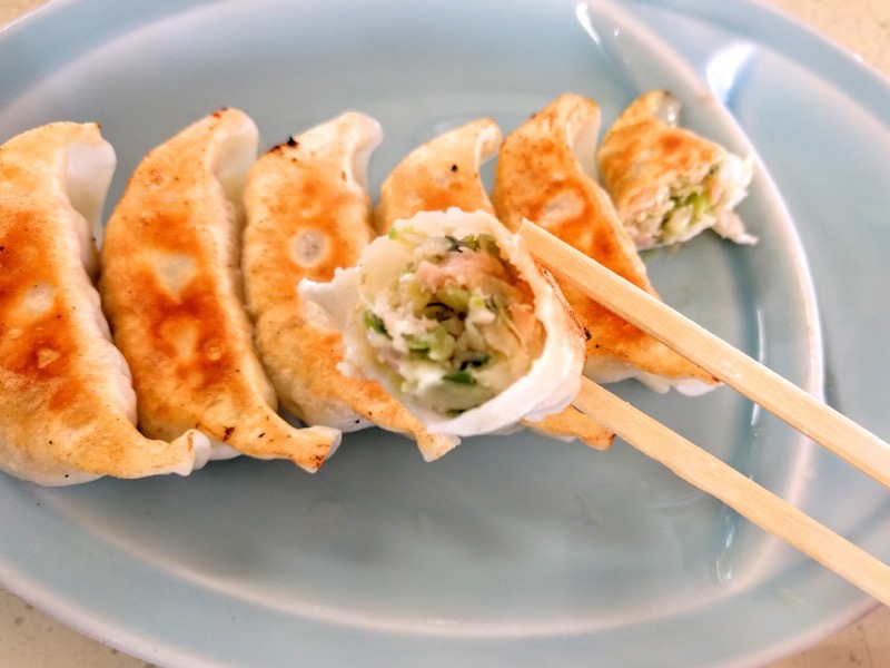 万里 餃子リフトアップ２