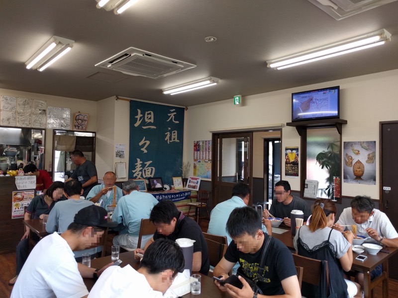 江ざわ テーブル席