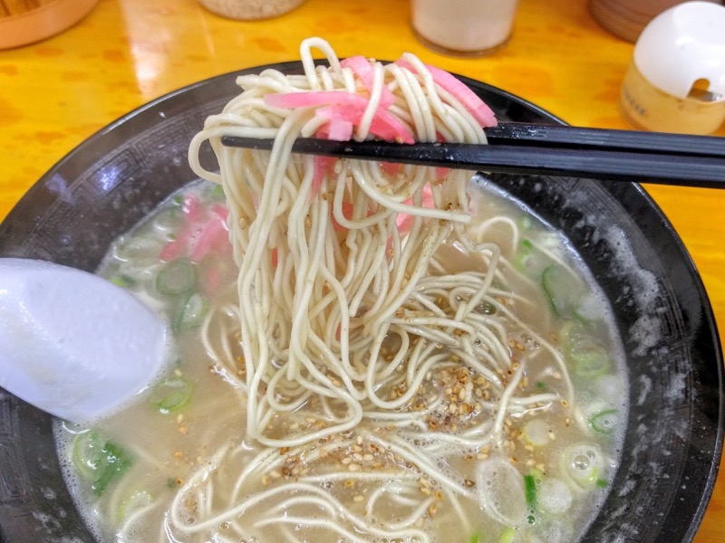 長浜ナンバーワン長浜店-替え玉リフトアップ.jpg 長浜ナンバーワン長浜店 替え玉リフトアップ