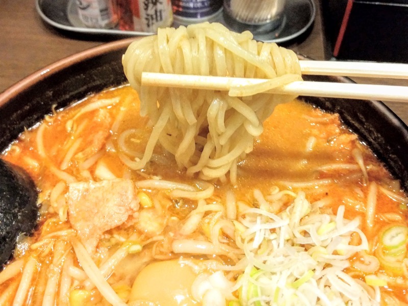 柳家フェザン店 リフトアップ１