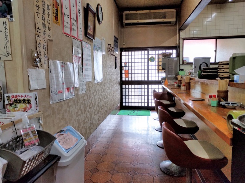 橋本食堂-カウンター席.jpg 橋本食堂 カウンター席