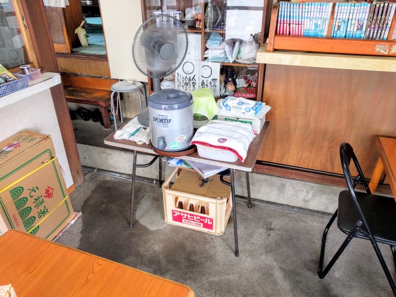 大沼食堂-ウォータージャグ.jpg 大沼食堂 ウォータージャグ