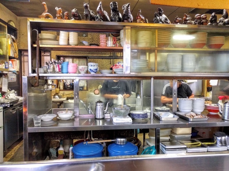 ふくちゃんラーメン-厨房.jpg ふくちゃんラーメン 厨房