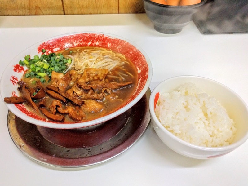 東大本店-徳島ラーメンとライス.jpg 東大本店 徳島ラーメンとライス