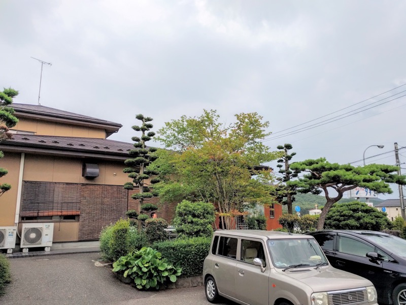 手打中華すずき 外観３