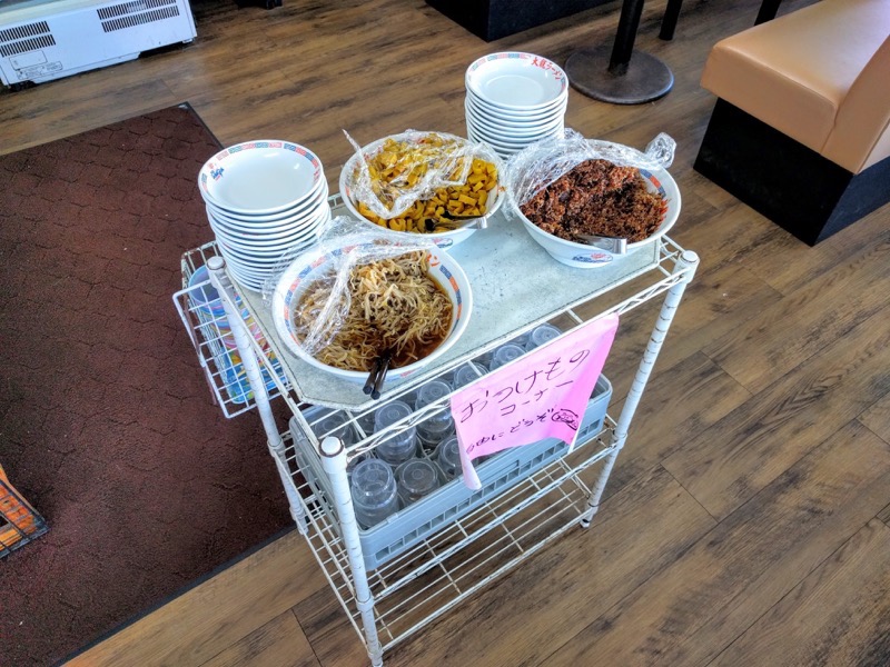 大龍ラーメン合川店 おつけものコーナー