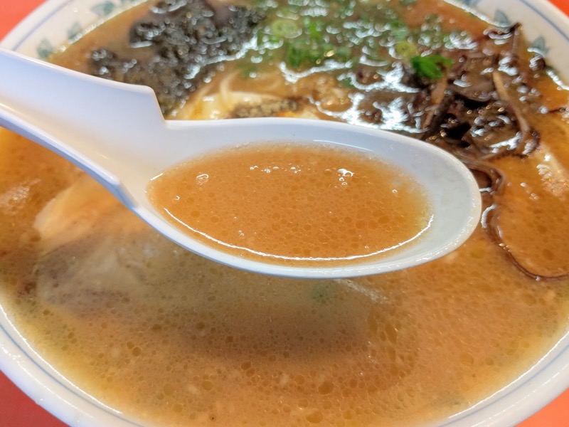 桂仙ラーメン-スープ.jpg 桂仙ラーメン スープ