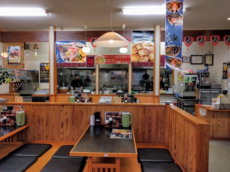 来夢-カウンター席.jpg 来夢 カウンター席