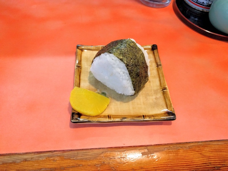 桂仙ラーメン-おにぎり.jpg 桂仙ラーメン おにぎり