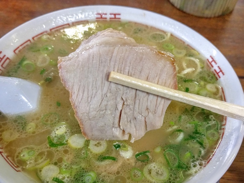 ふくちゃんラーメン-チャーシュー.jpg ふくちゃんラーメン チャーシュー