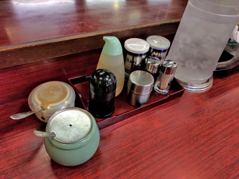 こまどり-調味料1.jpg こまどり 調味料1