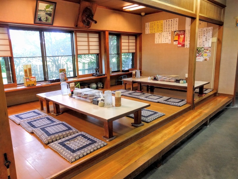 こまどり-お座敷.jpg こまどり お座敷