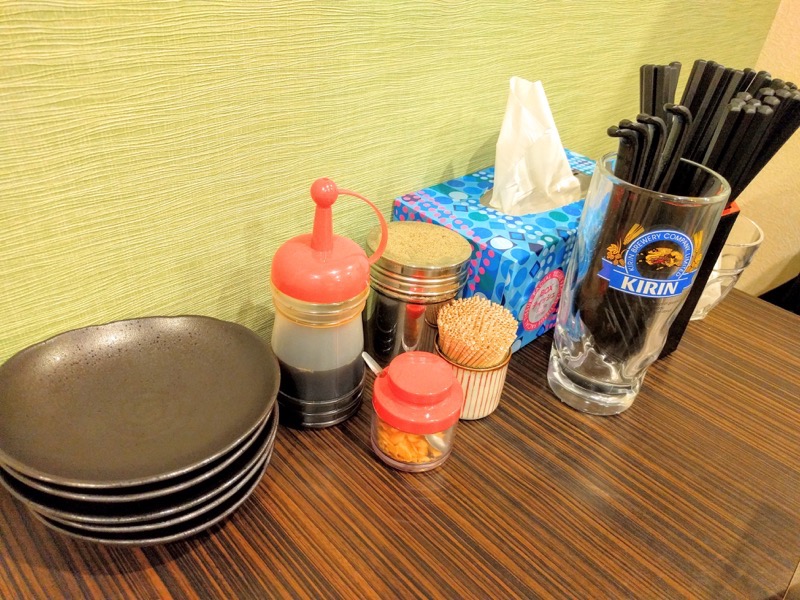 m2らうめん-調味料1.jpg M2らうめん 調味料1