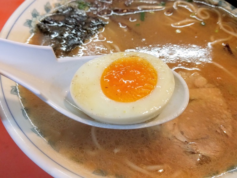 桂仙ラーメン-煮玉子.jpg 桂仙ラーメン 煮玉子