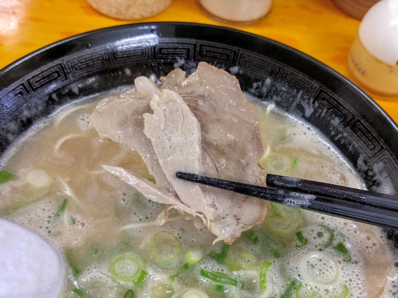 長浜ナンバーワン長浜店-チャーシュー.jpg 長浜ナンバーワン長浜店 チャーシュー