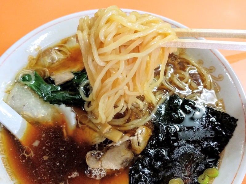 青島食堂宮内駅前店 リフトアップ