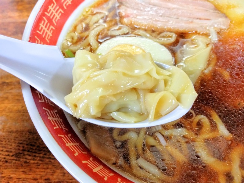 ラーメン英(はなぶさ)-ワンタン.jpg ラーメン英 はなぶさ ワンタン