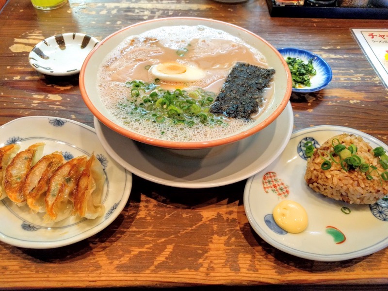 大砲ラーメン本店-チャーシューおにぎりセット.jpg 大砲ラーメン本店 チャーシューおにぎりセット