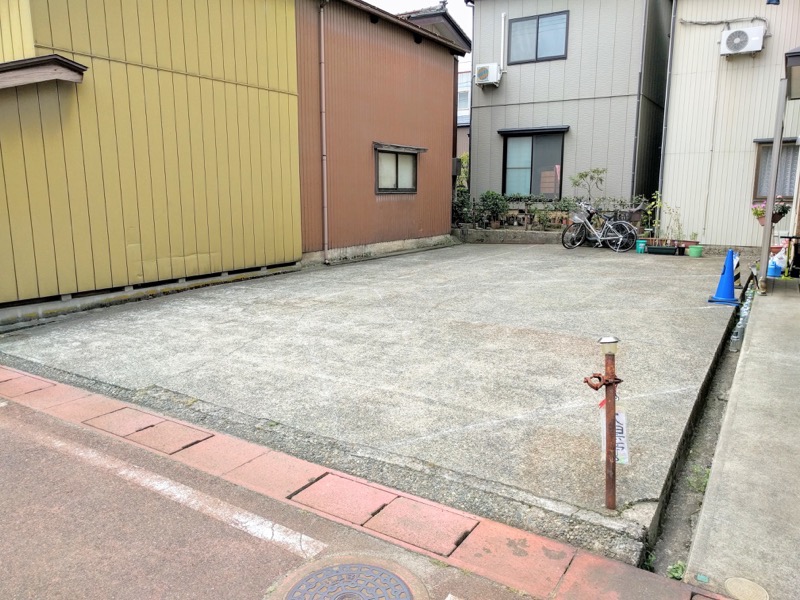 大黒亭本店-駐車場.jpg 大黒亭本店 駐車場