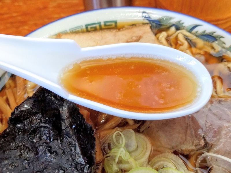 ケンちゃんラーメン酒田本店-スープ.jpg ケンちゃんラーメン酒田本店 スープ