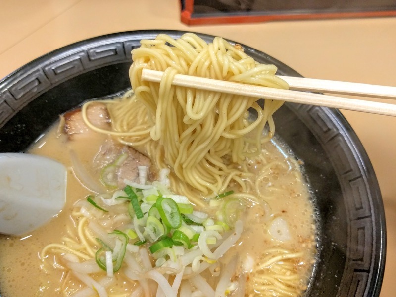 楽勝ラーメン-リフトアップ.jpg 楽勝ラーメン リフトアップ