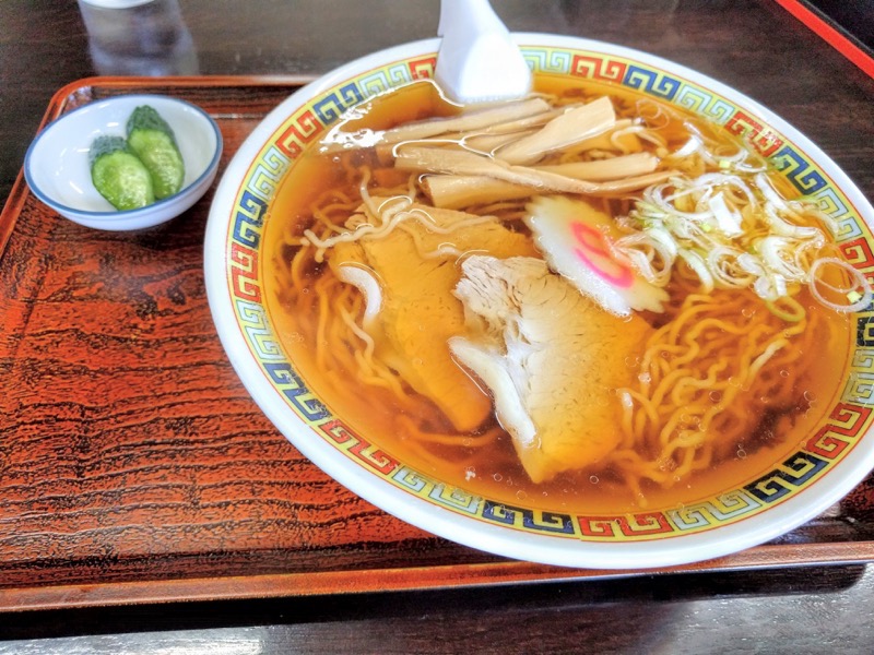 かまた食堂-中華そばとお漬物.jpg かまた食堂 中華そばとお漬物