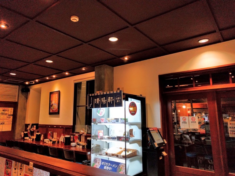 清陽軒本店-カウンター席2.jpg 清陽軒本店 カウンター席2