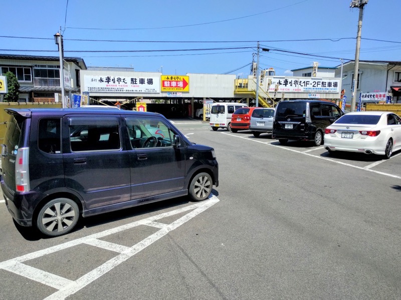水車生そば-駐車場.jpg 水車生そば 駐車場