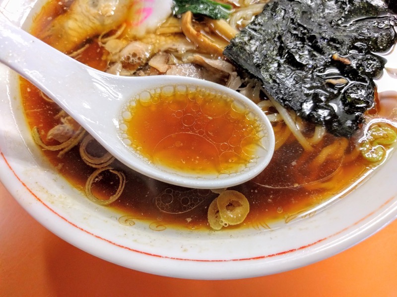 青島食堂宮内駅前店 スープ