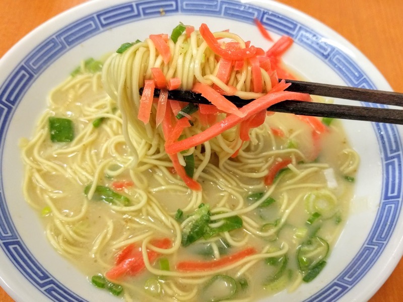 長浜ラーメン名島亭-替え玉後リフトアップ.jpg 長浜ラーメン名島亭 替え玉後リフトアップ