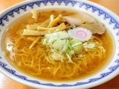 三吉屋−中華そば