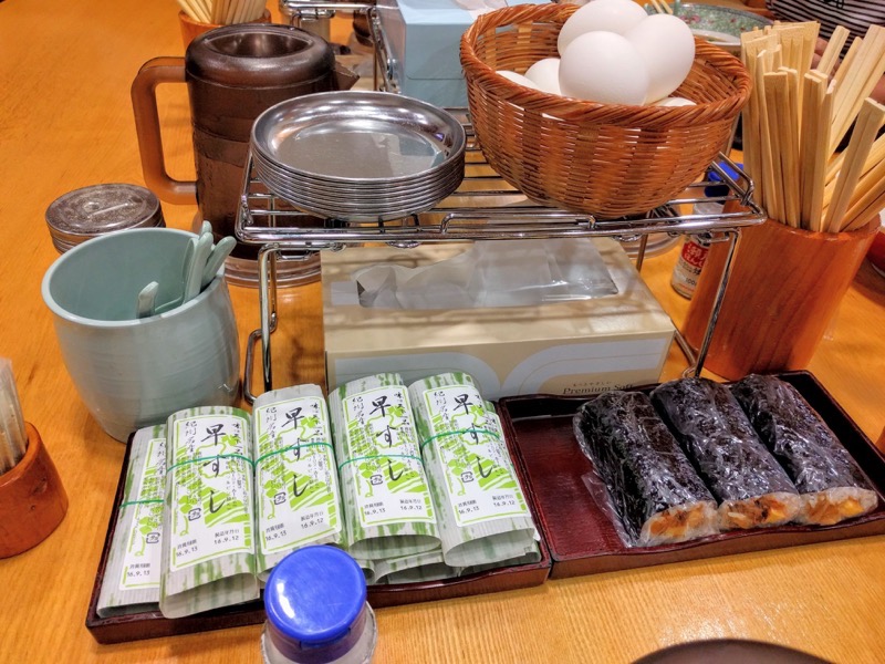 まるさん 調味料とすしなど