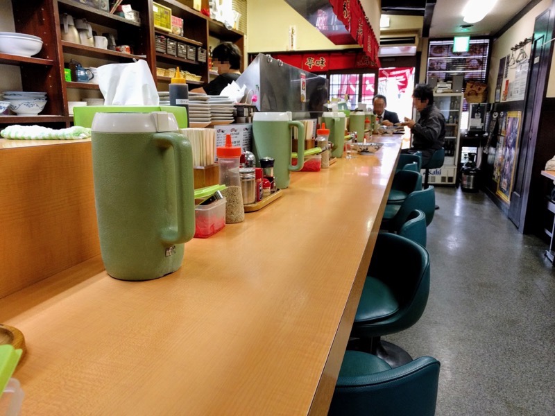 赤のれん和亭 06カウンター席