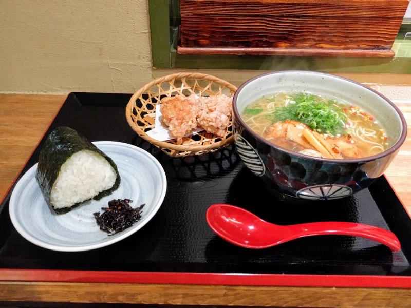 てしお安政町店-12和だし鶏塩らーめんBセット.jpg てしお安政町店 12和だし鶏塩らーめんBセット