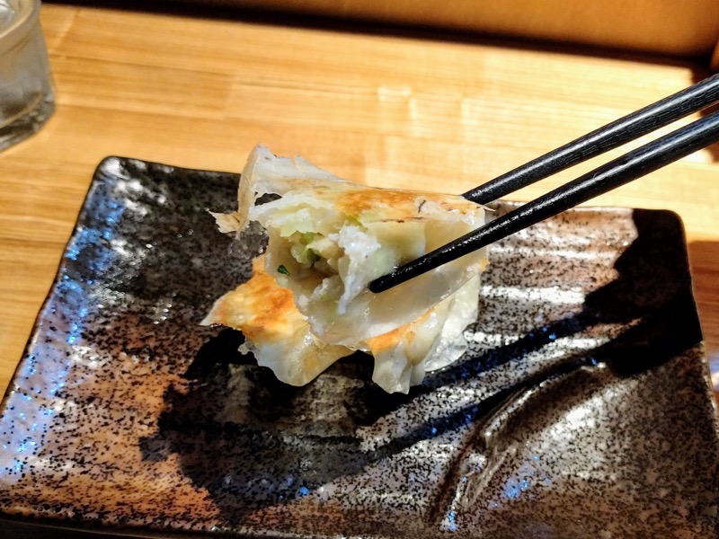 ラーメン樹-22餃子リフトアップ2.jpg ラーメン樹 22餃子リフトアップ2