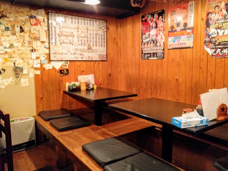 トン骨野郎てつ屋-03小上がり.jpg トン骨野郎てつ屋 03小上がり