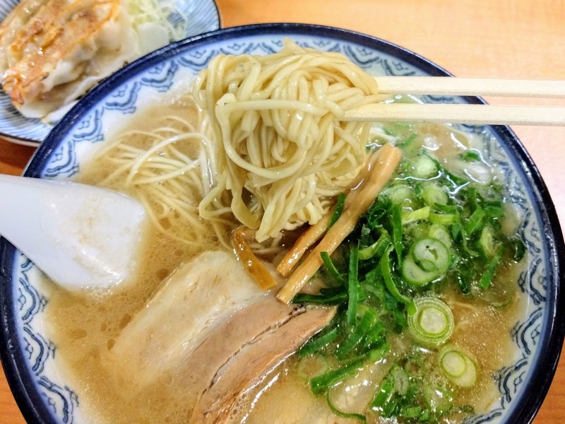 赤のれん和亭-13リフトアップ.jpg 赤のれん和亭 13リフトアップ