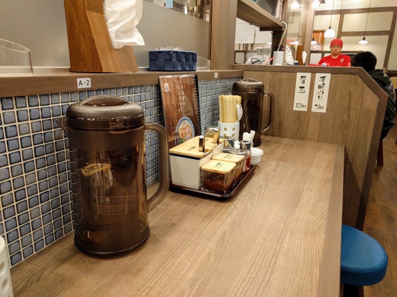 清陽軒イオンモール熊本店-05カウンター席.jpg 清陽軒イオンモール熊本店 05カウンター席